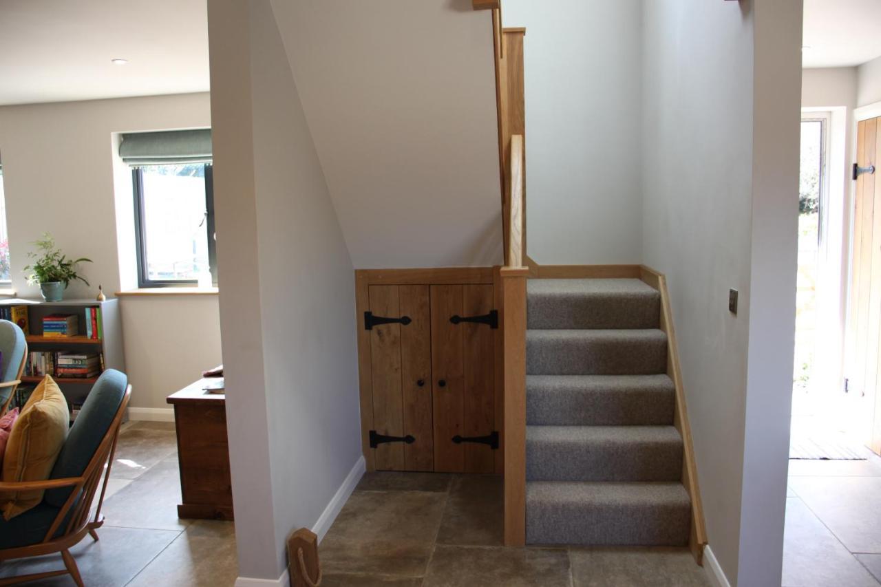 Wonderfully Spacious Luxury Holiday Cottage Billingshurst Exterior photo