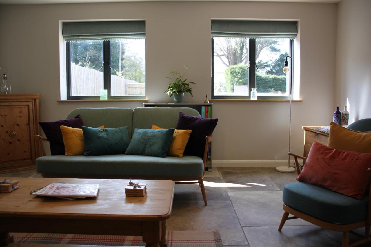 Wonderfully Spacious Luxury Holiday Cottage Billingshurst Exterior photo