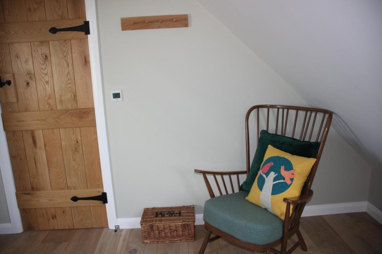 Wonderfully Spacious Luxury Holiday Cottage Billingshurst Exterior photo